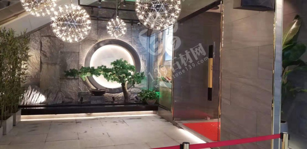 芝麻黑等黑色石材自然面復(fù)古背景墻裝飾 中國風(fēng)的韻味 世界流行