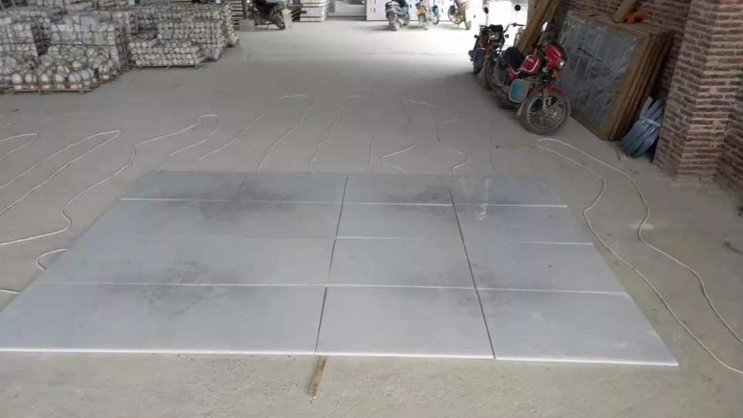 廣西最美白色大理石產(chǎn)區(qū)，平桂區(qū)全力推進(jìn)企業(yè)復(fù)工復(fù)產(chǎn)！附廣西白欣賞！