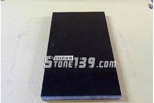 你知道嗎？河南內(nèi)鄉(xiāng)主要的石材產(chǎn)品有這些梨花白、梨花紅、芝麻白、芝麻灰、染色板