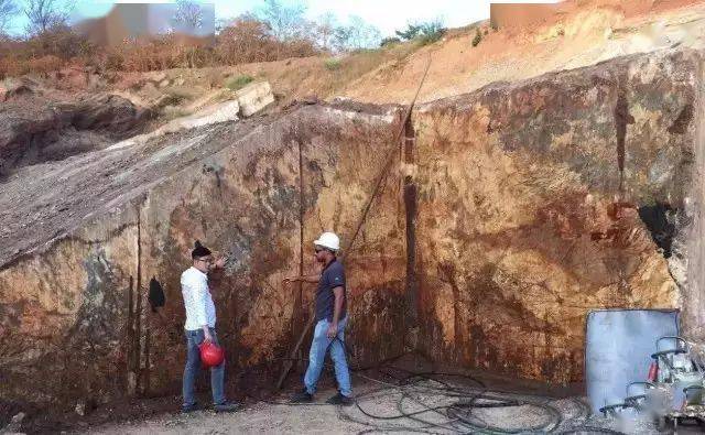 石材人的朋友圈是這樣發(fā)的，每一條都值10000個贊！