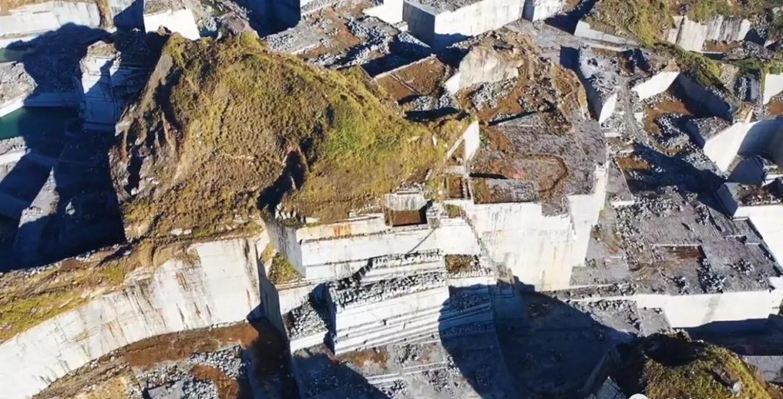 圖賞封礦后的福建最大石材礦山——長(zhǎng)泰吳田山！