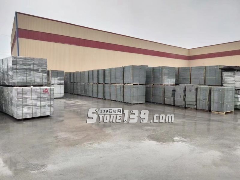 【洪興石材】主營河南泌陽芝麻白、芝麻灰、泌陽紅、芝麻黑、黃銹石、白麻、路沿石、花崗巖異形石等產品