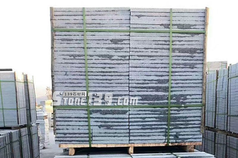 【洪興石材】主營河南泌陽芝麻白、芝麻灰、泌陽紅、芝麻黑、黃銹石、白麻、路沿石、花崗巖異形石等產品